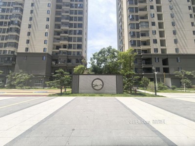 新出 南北東 龍德井 后亭軒 4室2廳2衛(wèi) 132平，頭排-莆田二手房