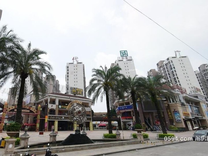 正榮時(shí)代廣場(chǎng)