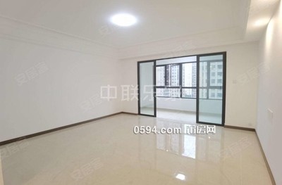 城東H中山 保利金香檳 一梯一戶 精裝大四房 南北東 雙陽臺-莆田二手房