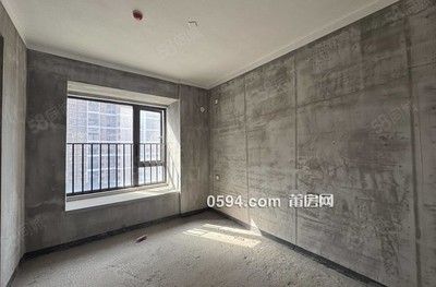 年底  玉湖梅峰中山建發(fā)央著園林小區(qū)毛坯三房?jī)尚l(wèi)滿二-莆田二手房