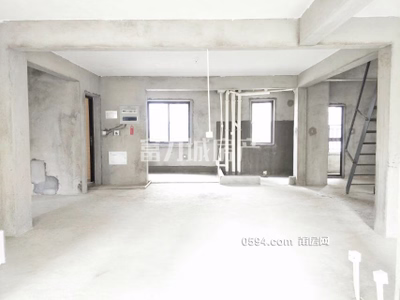 贈送40平復(fù)式樓中樓，正榮府大5房3主臥木蘭溪玉湖中山中學(xué)-莆田二手房