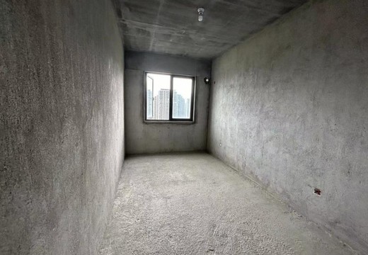 坐落莆田市涵江區(qū)城涵東大道1566號保利觀瀾府C區(qū)1號樓1梯位2403室的房地產(chǎn)