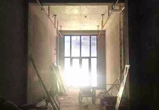 福建省莆田市涵江區(qū)國歡鎮(zhèn)高林街699號裙樓2梯117室房地產(chǎn)