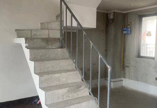 福建省莆田市涵江區(qū)白塘鎮(zhèn)涵西街999弄88號云瀾公館8號樓2梯1605室的不動(dòng)產(chǎn)