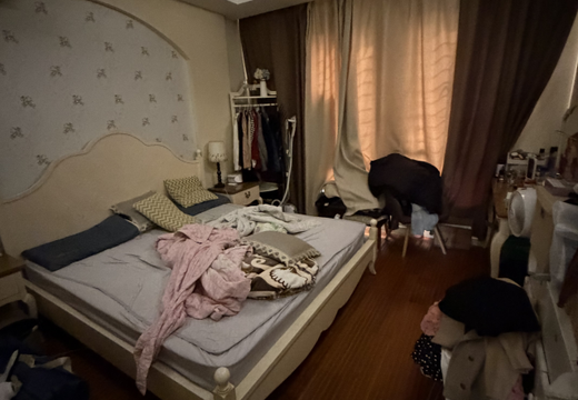 福建省莆田市城廂區(qū)龍橋街道華秀路333號(hào)歐氏領(lǐng)秀B區(qū)13號(hào)樓第1梯502室的不動(dòng)產(chǎn)