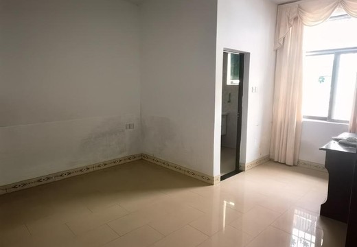 莆田市城廂區(qū)霞林辦溝頭居委會嘉新商業(yè)城2幢226號的房地產(chǎn)