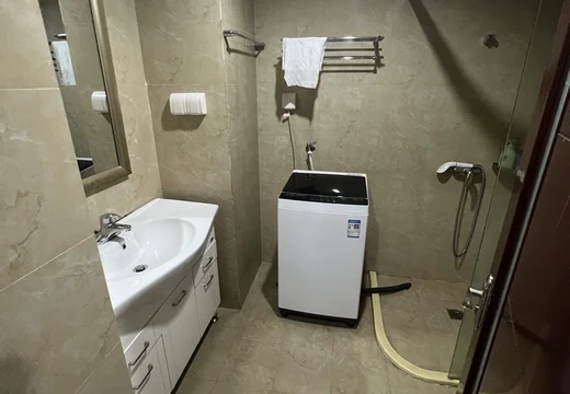 福建省莆田市城廂區(qū)霞林街道荔華東大道8號(hào)莆田萬達(dá)廣場(chǎng)2號(hào)樓2617室的不動(dòng)產(chǎn)