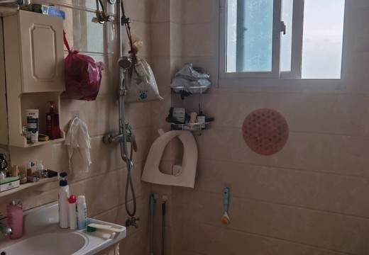 福建省莆田市荔城區(qū)拱辰街道八二一中街918號(hào)辰門兜小區(qū)14號(hào)樓1梯2601的不動(dòng)產(chǎn)