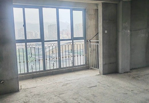 福建省莆田市荔城區(qū)鎮(zhèn)海辦事處豐美路685弄68號(hào)富祥嘉園1804室的房地產(chǎn)