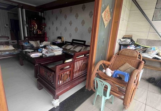 福建省莆田市城廂區(qū)龍橋街道荔城北大道68號(hào)榮華家園1號(hào)樓1202室