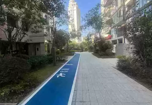 福建省莆田市荔城區(qū)西天尾鎮(zhèn)同心西路1969號溪白融信公館小區(qū)地下一層010室的不動產(chǎn)