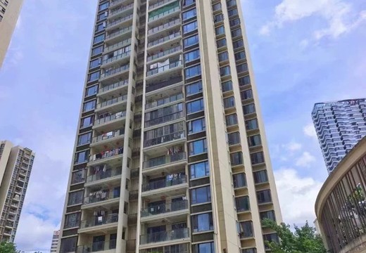 莆田市城廂區(qū)龍橋街道九華西大道666號(hào)雅頌居19號(hào)樓401室和地下一層1347室