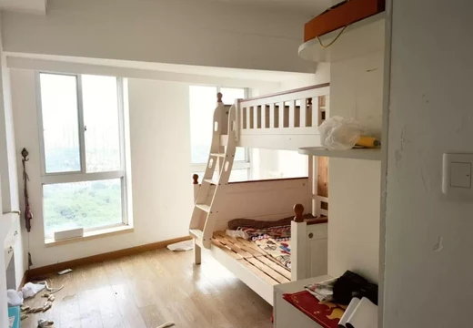 莆田市城廂區(qū)龍橋街道荔城北大道1999號萬輝世紀(jì)城52號樓5梯1701室的房地產(chǎn)