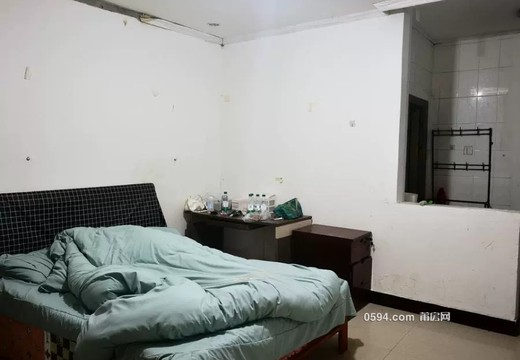 莆田市城廂區(qū)鳳凰山街道新季路72弄136號(hào)的房地產(chǎn)