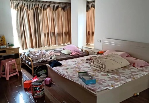 福建省莆田市城廂區(qū)龍橋街道東園西路361號安福家園2號樓3梯606室房地產(chǎn)