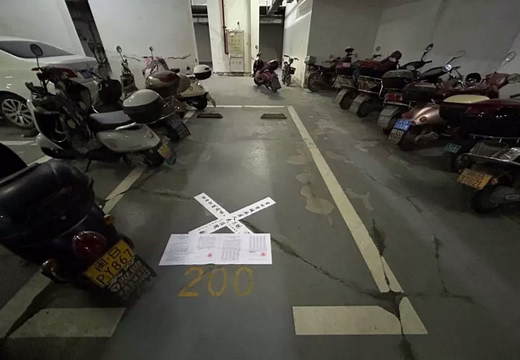 莆田市荔城區(qū)黃石鎮(zhèn)重興南街1399號地王地下一層A區(qū)200號