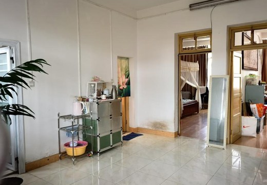 莆田市城廂區(qū)鳳凰山街道石室路1012號、1016號的房地產(chǎn)