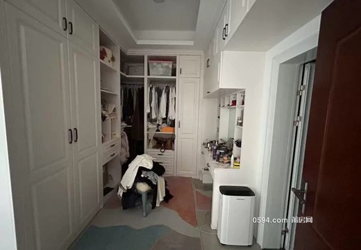 坐落莆田市城廂區(qū)霞林街道莆陽西路988弄30號6梯410室的房地產(chǎn)