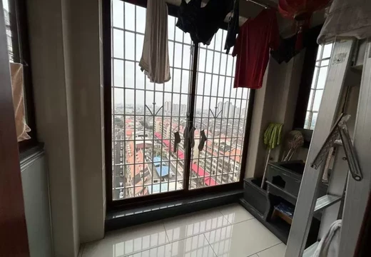 坐落莆田市涵江區(qū)涵東街道宮下路63號(hào)2梯1403室的房地產(chǎn)