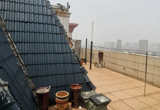 莆田市涵江區(qū)涵東街道宮下社區(qū)宮下路60號2梯2305室、2306室房地產(chǎn)