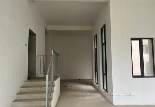 福建省莆田市涵江區(qū)國(guó)歡鎮(zhèn)六一西路2699號(hào)林語公館17號(hào)樓101室