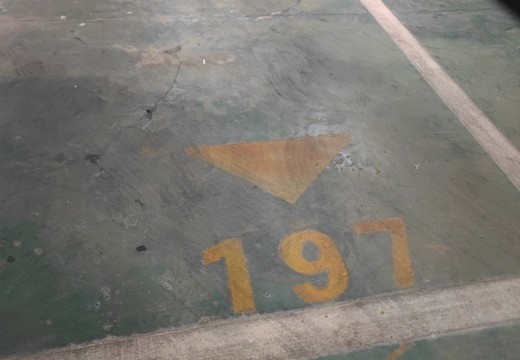 坐落在仙游縣鯉城街道學(xué)府東路1588號地下室地下1層車位（詳見清單1）