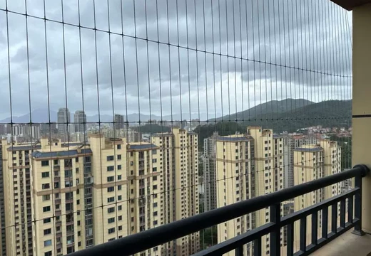 莆田市城廂區(qū)龍橋街道下鄭街399號泗水雅居1號樓2梯3705室的房地產(chǎn)