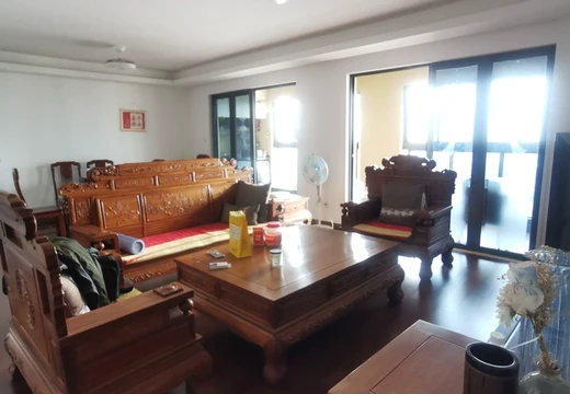 福建省莆田市荔城區(qū)拱辰街道荔湖路1588號(hào)雅園小區(qū)1號(hào)樓1803室的不動(dòng)產(chǎn)