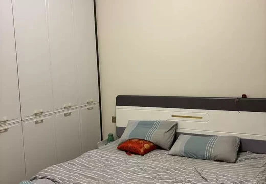 福建省莆田市涵江區(qū)國(guó)歡鎮(zhèn)塘北街1688號(hào)領(lǐng)涵小區(qū)9號(hào)樓2梯705室房地產(chǎn)