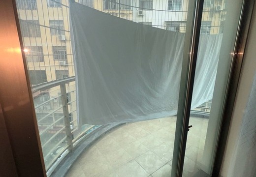 福建省莆田市城廂區(qū)霞林街道荔華東大道598號(hào)啟迪溫泉小區(qū)3號(hào)樓第1梯501室及501A、501B室的兩處不動(dòng)產(chǎn)