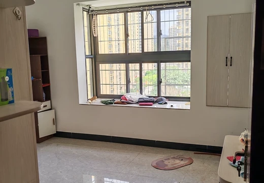 福建省莆田市城廂區(qū)龍橋街道城常東路1365號(hào)圳湖華苑9號(hào)樓2梯位1104室