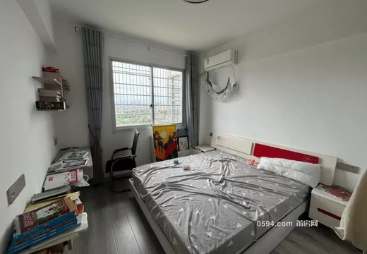 坐落莆田市荔城區(qū)拱辰街道東陽村東陽495號(hào)東陽小區(qū)2號(hào)樓1梯1201室的房地產(chǎn)