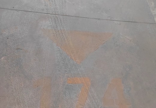 坐落在仙游縣鯉城街道學府東路1588號地下室車位的車位（詳見清單3）