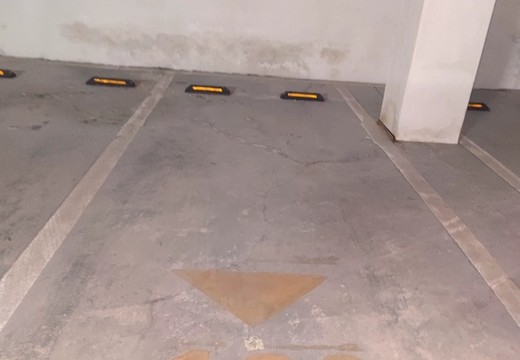 坐落在仙游縣鯉城街道學(xué)府東路1588號(hào)地下室地下1層車位136號(hào)車位