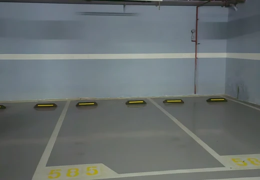 福建省莆田市涵江區(qū)白塘鎮(zhèn)塘源街166號云麓墅B區(qū)地下一層471號車位