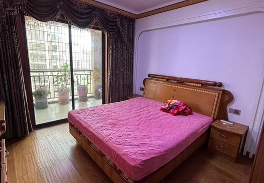 福建省莆田市涵江區(qū)塘北街333號凱旋天下6號樓2梯1303室房地產(chǎn)