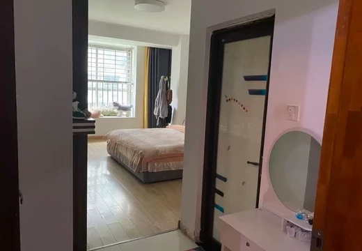 莆田市荔城區(qū)拱辰街道延壽中街1786號荔園小區(qū)A區(qū)14號樓1梯202室單元