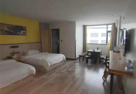 坐落在仙游縣鯉城街道洪橋社區(qū)龍仙路1號樓D單元6層的房產及相應的土地使用權