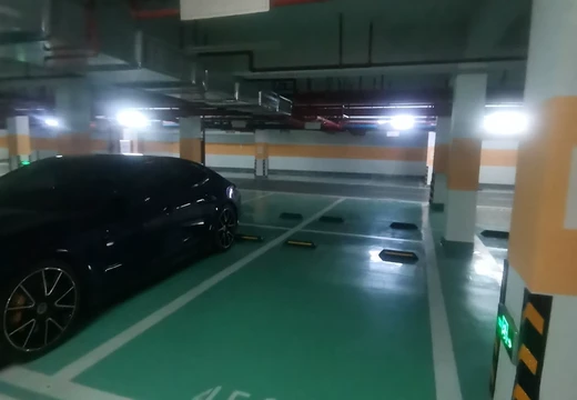 福建省莆田市荔城區(qū)西天尾鎮(zhèn)同心西路1969號(hào)溪白融信公館地下室453號(hào)車位