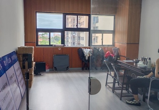 仙游縣鯉南鎮(zhèn)柳安街1188號(hào)3號(hào)樓410-2室、410-2A室的房產(chǎn)及相應(yīng)的土地使用權(quán)[不動(dòng)產(chǎn)權(quán)證號(hào)：閩（2019）仙游不動(dòng)產(chǎn)權(quán)第0010594、0010593