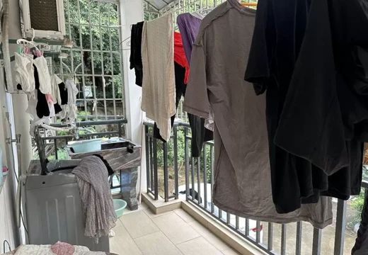 莆田市城廂區(qū)龍橋街道筱塘北街1136號8號樓1梯位201室的房地產(chǎn)