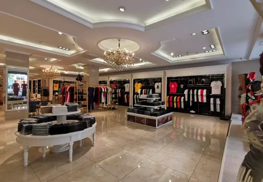 福建省華港農(nóng)牧集團(tuán)有限公司名下的位于福建省莆田市城廂區(qū)鳳辦月塘居委會(huì)荔城大道699號(hào)的兩幢綜合樓房地產(chǎn)