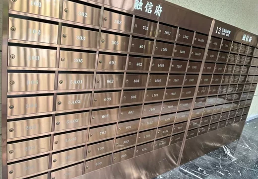 莆田市荔城區(qū)西天尾鎮(zhèn)同心西路1969號(hào)溪白融信公館13號(hào)樓1梯502室