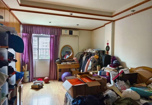 福建省莆田市荔城區(qū)鎮(zhèn)海街道梅園東路336號(hào)長(zhǎng)壽小區(qū)1號(hào)樓4梯408室住宅及2層附屬間房地產(chǎn)