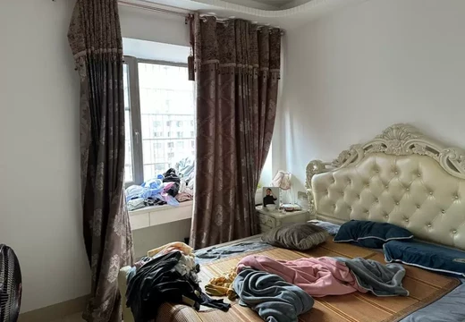 莆田市城廂區(qū)霞林街道荔華東大道8號莆田萬達(dá)廣場10號樓第1梯2701室的房地產(chǎn)