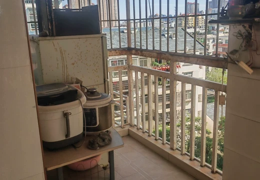 福建省莆田市涵江區(qū)涵東辦卓坡居委會人民街錦繡蘭亭11#樓0904房地產(chǎn)