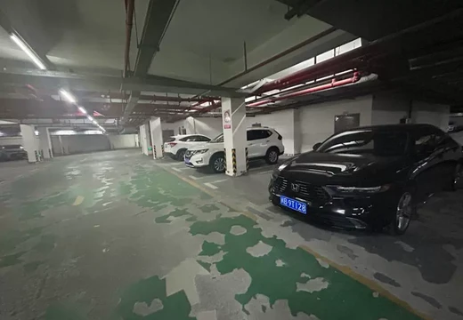 莆田市荔城區(qū)黃石鎮(zhèn)重興南街1399號地王地下一層A區(qū)87號