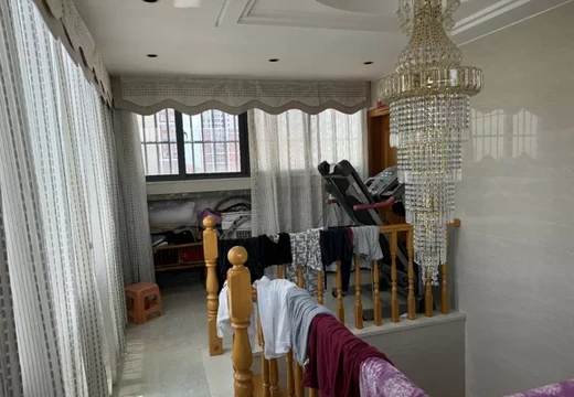 莆田市秀嶼區(qū)笏石鎮(zhèn)廣場路699號中暉至尊花園9#1703