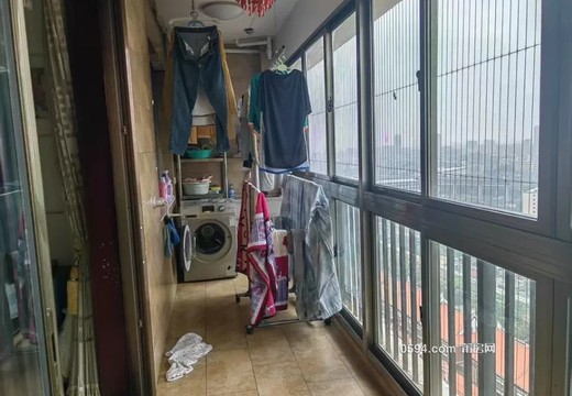 莆田市荔城區(qū)黃石鎮(zhèn)荔港大道黃石段99號(hào)莆田工藝美術(shù)城商住區(qū)5號(hào)樓2603