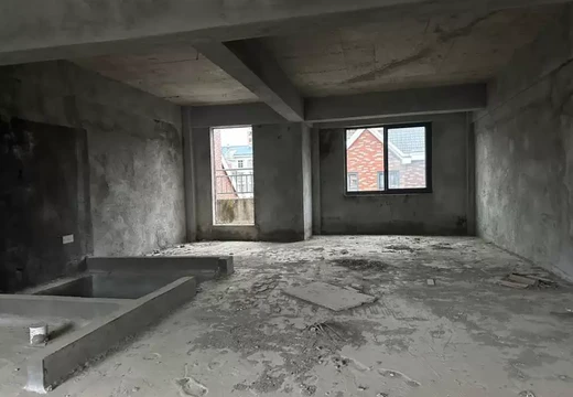 仙游縣鯉城街道龍泉社區(qū)師范路東側(cè)（萬(wàn)晨·伯爵山B地塊）B56#幢1-4層B5602號(hào)的房地產(chǎn)